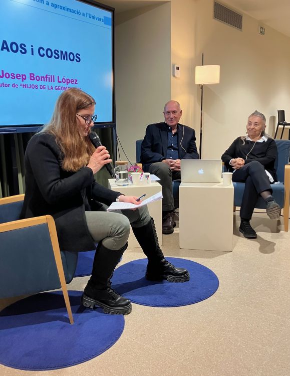 ARQUITECTURA I GEOMETRIA COM A APROXIMACIÓ A L'UNIVERS