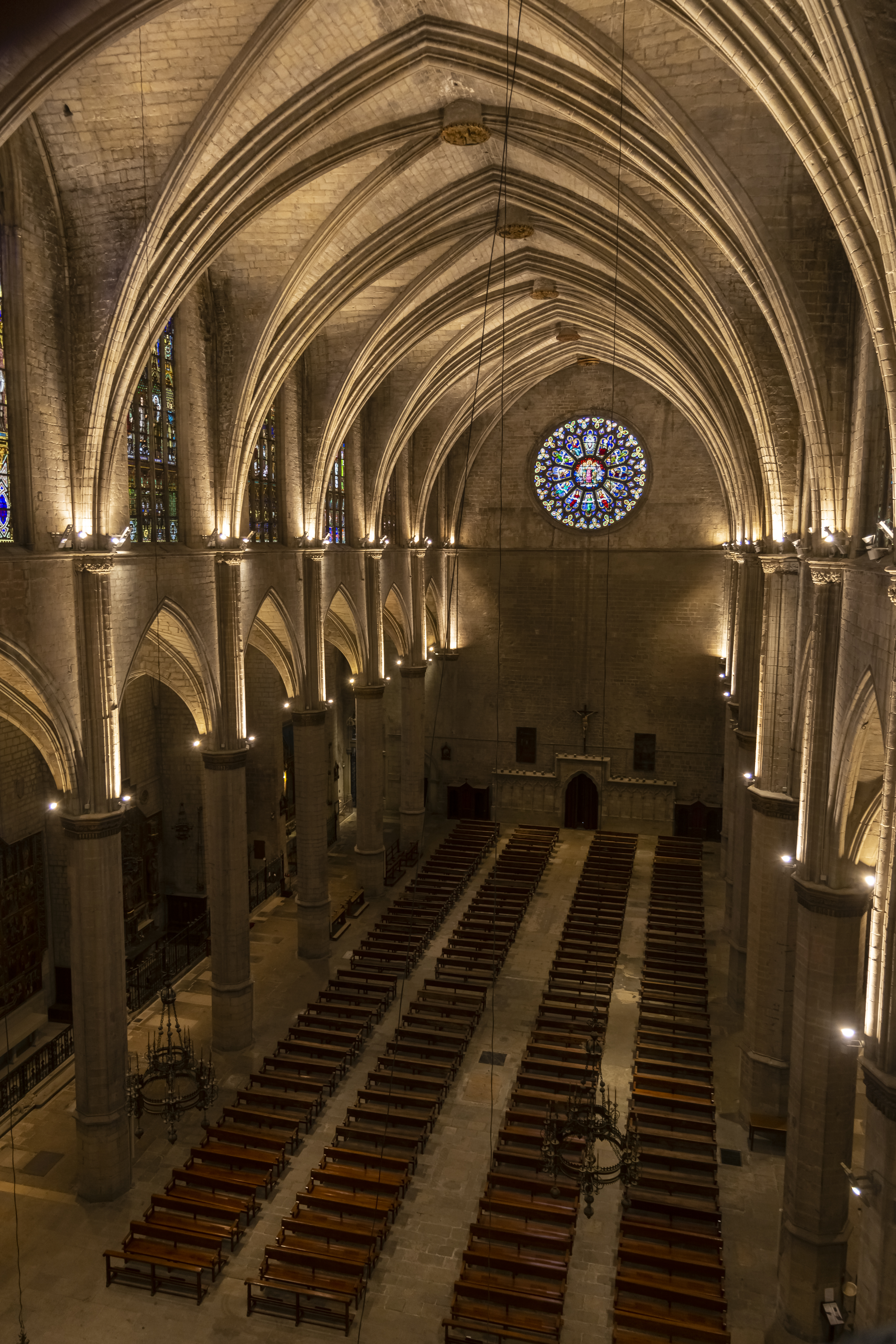 basilica interior 4