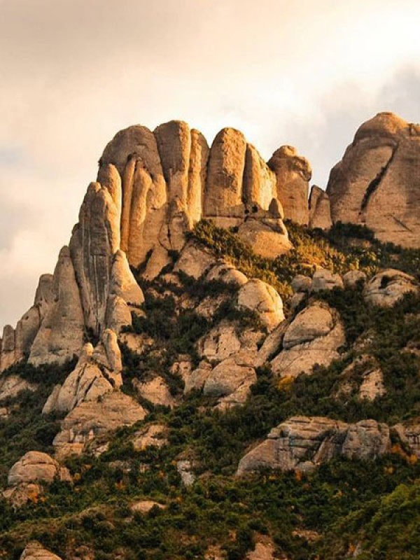 Caminadas nocturnas desde Montserrat a Manresa