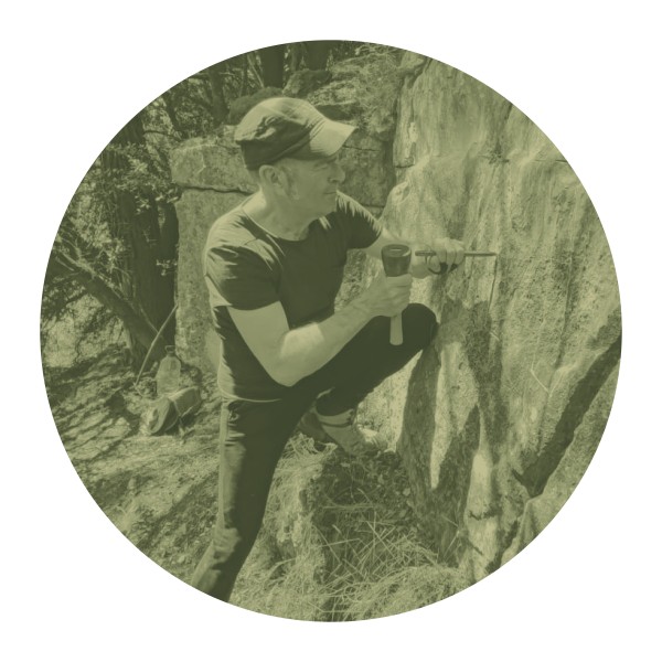 JAVIER OLAIZOLA ALFARO 