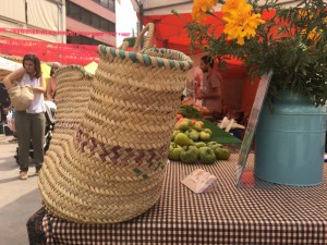  Vetllada de tapes a la plaça Puigmercadal