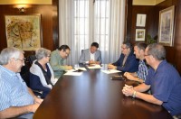 L'Ajuntament i la Federació d'Associacions de Veïns i Veïnes de Manresa signen el conveni per al Pla de Desenvolupament Comunitari de la FAVM