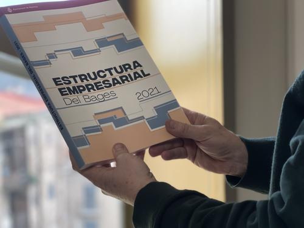 L'Ajuntament de Manresa presenta la nova edició de la publicació que radiografia la realitat econòmica del Bages 