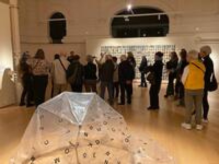 Manresa presenta un ampli programa d'activitats relacionats amb l'exposició 'I, de sobte, l'atzar'