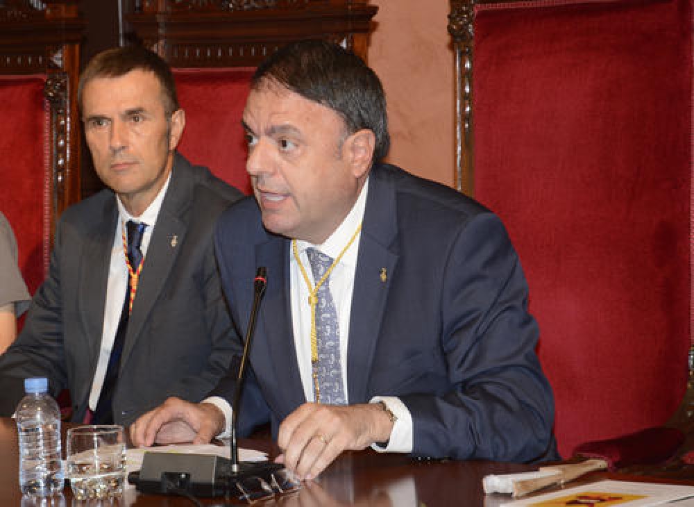 Discurs de l'alcalde de Manresa, Valentí Junyent, en el pregó institucional de la Festa Major de Manresa 2015