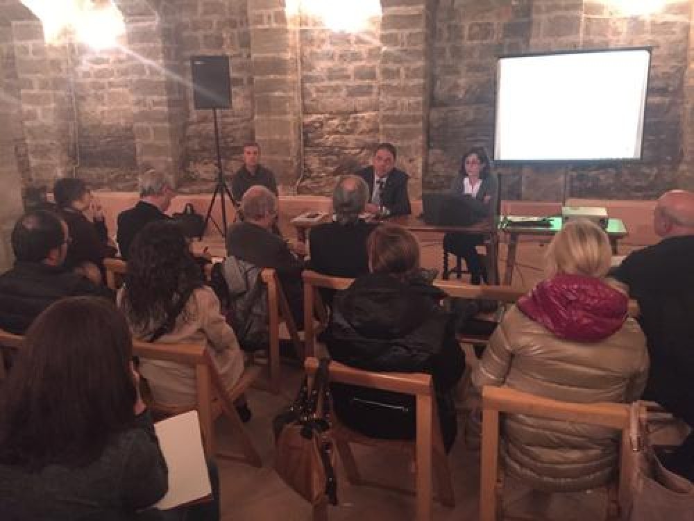 L'alcalde anima els agents turístics de la ciutat a creure en la gran oportunitat que planteja el projecte Manresa 2022