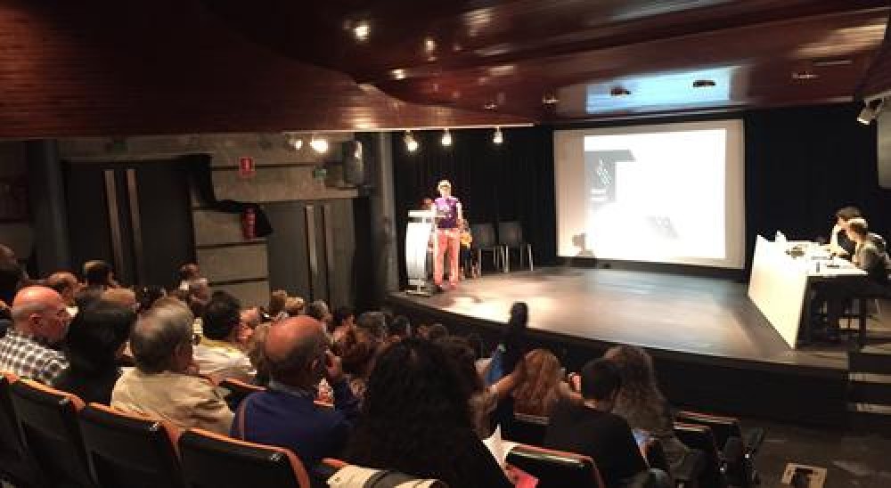 Entitats i ciutadans presenten en públic els seus projectes per al pressupost participatiu 2018