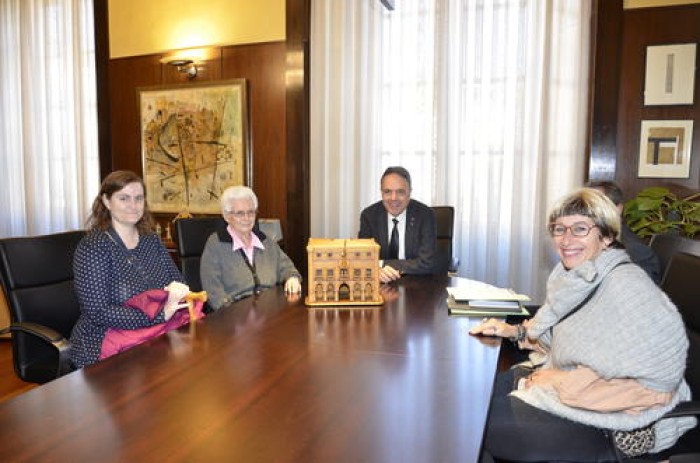 Quatre maquetes tallades en fusta per Heliodoro Martín entren a formar part del fons del Museu de Manresa per la donació de la vídua de l'artista