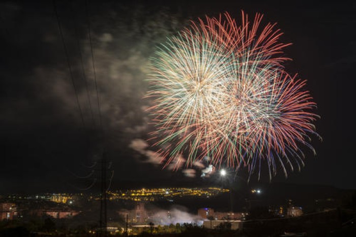 Afectacions de trànsit per l'acte Castells de focs amb esclat final 