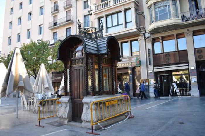 Comencen els treballs de restauració del quiosc modernista de l'Arpa
