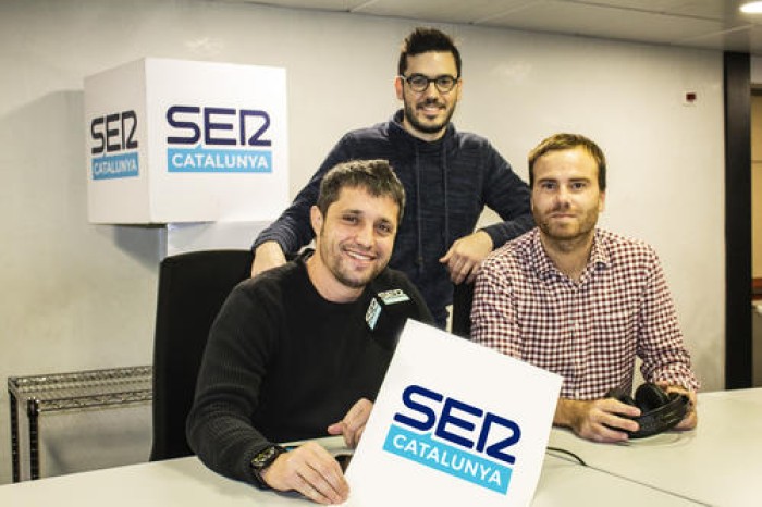 Els autors de la investigació BarçaGate recullen el Premi Planes