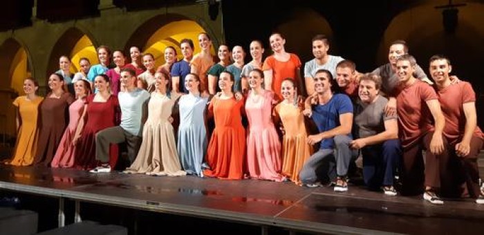 El Casal Cultural Dansaires Manresans, que l'any que ve celebra el seu 75è aniversari, serà l'entitat administradora de la Festa de la Llum  2022