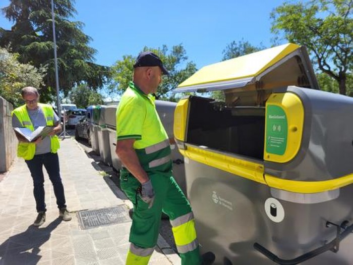 Dilluns es tanquen els contenidors a la Font dels Capellans i la setmana del 21 d'octubre s'inicia la campanya informativa a la Carretera de Santpedor