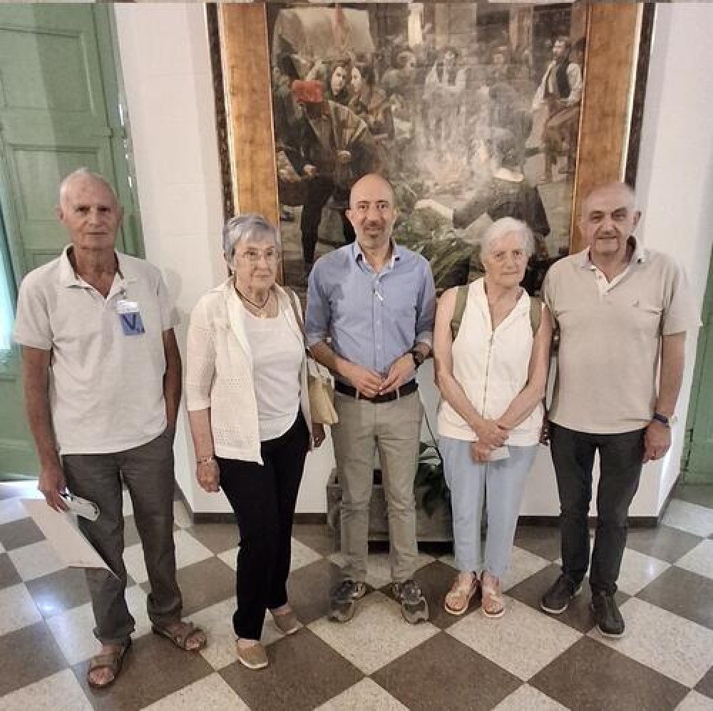 L'Ajuntament i l'Associació de Veïns de les Escodines renoven el conveni marc del barri