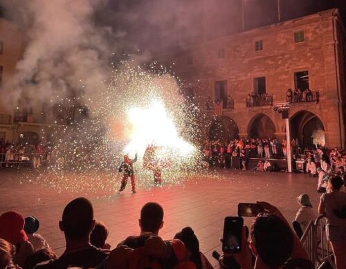 La plaça Major acollirà aquest diumenge la Moscada i el Correfoc infantil de Festa Major