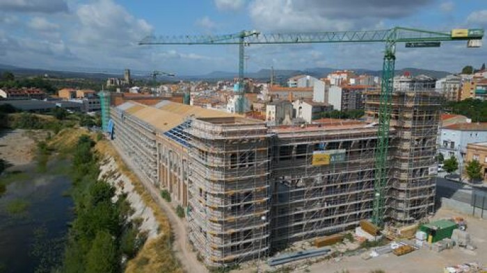 L'Ajuntament de Manresa aprova les bases per al concurs del projecte d'interiors de la Fàbrica Nova