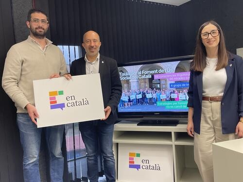 L'Ajuntament de Manresa impulsa l'ús del català amb resultats visibles al comerç i a l'espai públic