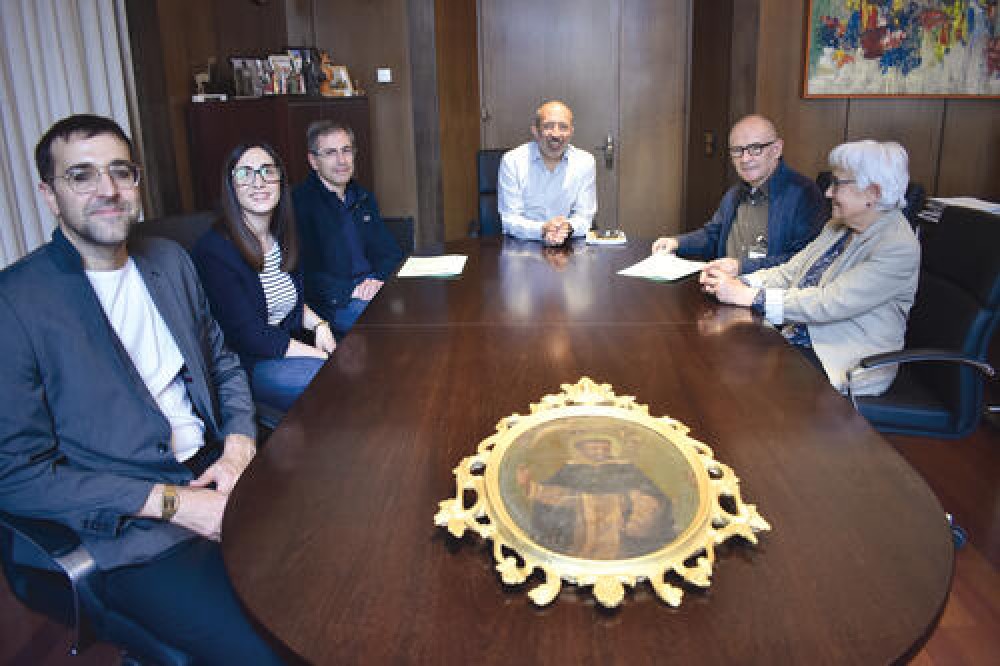 Valentí Torra Bitlloch dona al Museu de Manresa una pintura barroca procedent de l'antiga església de Sant Pere Màrtir