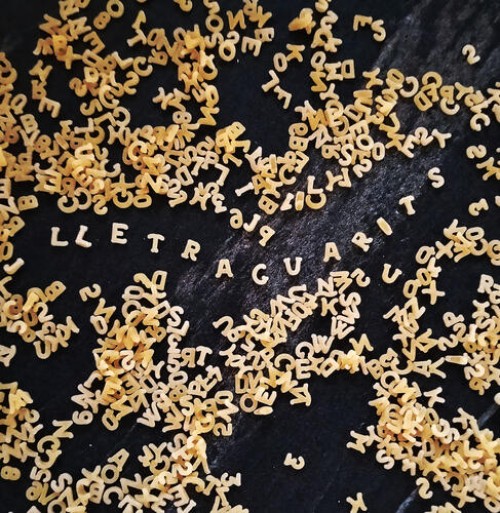 Els treballs del taller d'escriptura Lletraguarits s'exposaran a la Biblioteca del Casino a partir del 25 de juny