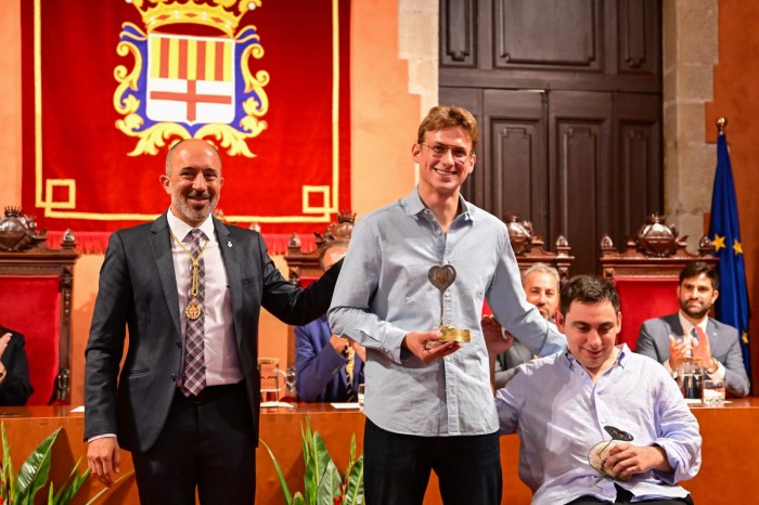 Els germans Marc i Jan Buxaderas protagonitzen el pregó de la Festa Major de Manresa més seguit de la història