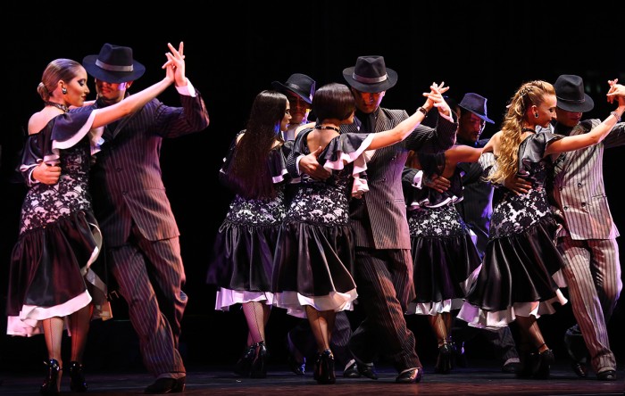 El Kursaal acollirà divendres 'Forever Tango', amb la companyia argentina de Luis Bravo, que inicia a Manresa una gira per Espanya