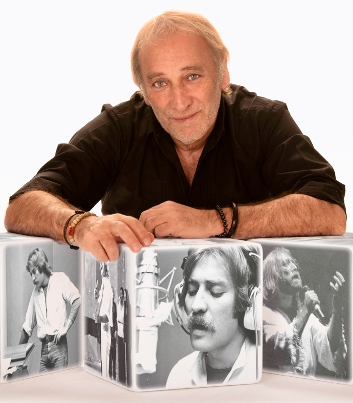 Pablo Abraira actuarà demà a la Sala Petita del Kursaal dins del Club de la Cançó amb les entrades exhaurides