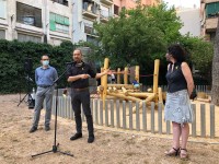 L'Ajuntament estrena una nova àrea de joc infantil al pati del Casino i inicia la millora de 23 parcs infantils de la ciutat
