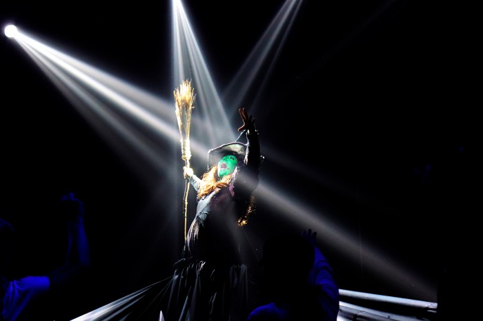 L'alumnat de Manresa Teatre Musical porta aquest diumenge al Teatre Conservatori 'Oz, la història no explicada'