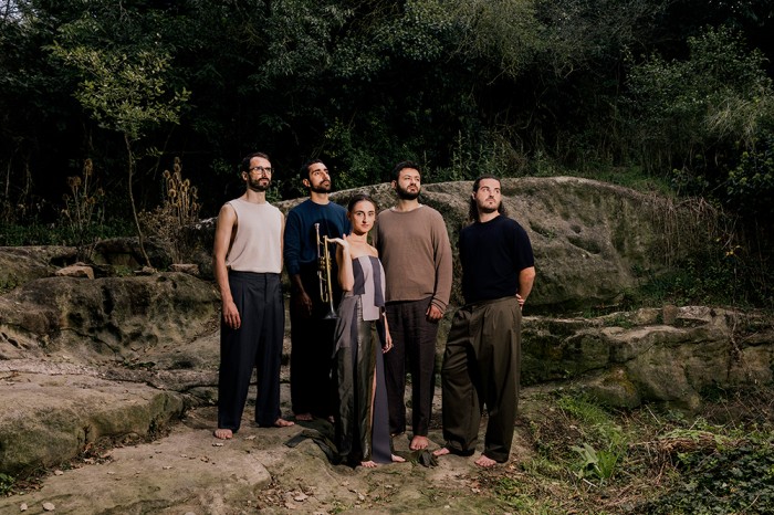La cantant i trompetista Alba Careta presentarà aquest dissabte al teatre Conservatori el seu quart àlbum, 'Panical'