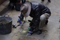 Manresa ja disposa de les primeres llambordes Stolpersteine, en un emotiu homenatge als deportats als camps nazis