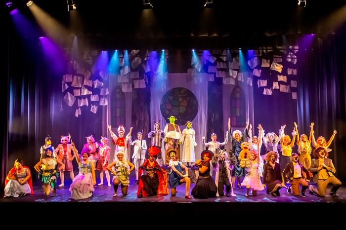 L'alumnat de Manresa Teatre Musical portarà aquest  diumenge al teatre Conservatori en doble funció 'Compte amb l'ogre!'