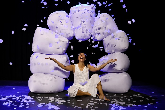 La programació familiar d'Imagina't portarà aquest dissabte al teatre Conservatori l'espectacle 'Porta'm a casa' de la Cia. Aboon teatre